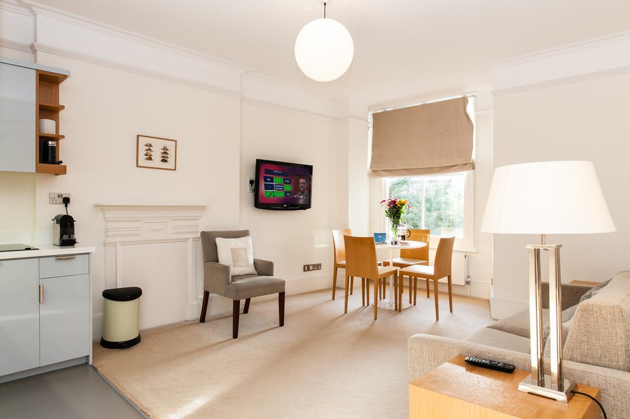 Blueprint Living Apartments - Doughty Street لندن المظهر الخارجي الصورة