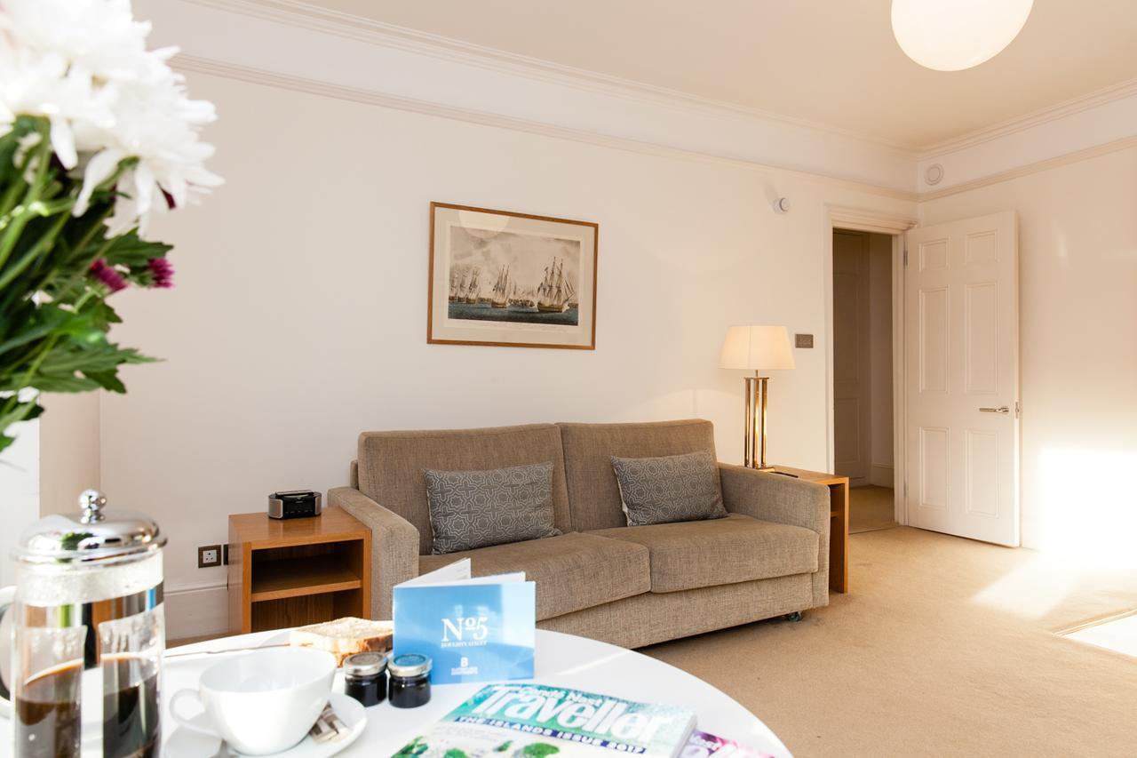 Blueprint Living Apartments - Doughty Street لندن المظهر الخارجي الصورة